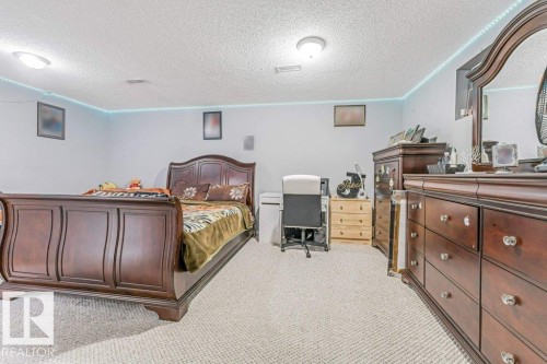 2317 27 Avenue, Edmonton, AB - Indoor Photo Showing Bedroom
