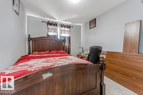 2317 27 Avenue, Edmonton, AB - Indoor Photo Showing Bedroom