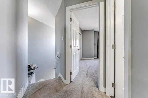 2317 27 Avenue, Edmonton, AB - Indoor Photo Showing Other Room