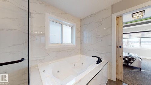 25 Blackbird Bend, Fort Saskatchewan, AB - Indoor Photo Showing Bathroom