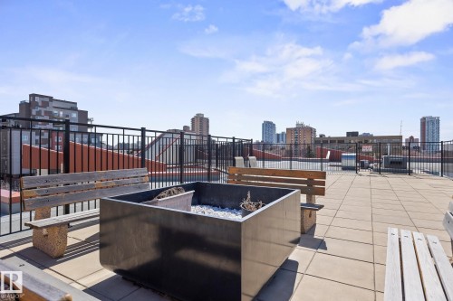 202 10523 123 Street, Edmonton, AB - Outdoor