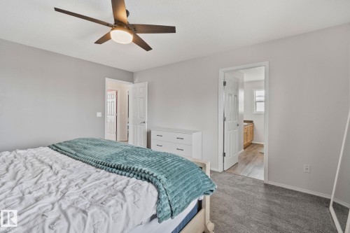 3711 161 Avenue, Edmonton, AB - Indoor Photo Showing Bedroom