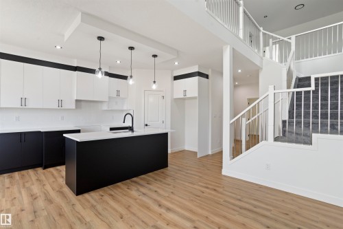 171 Munn Way, Leduc, AB - Indoor Photo Showing Other Room