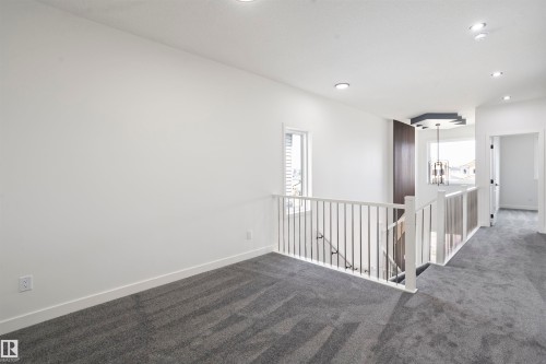 171 Munn Way, Leduc, AB - Indoor Photo Showing Other Room