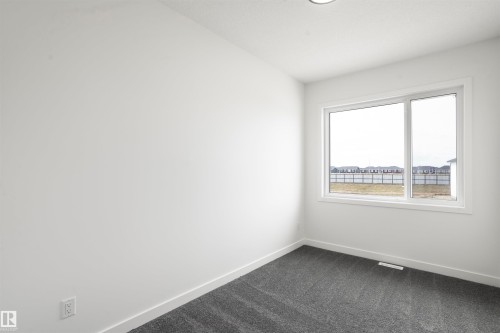 171 Munn Way, Leduc, AB - Indoor Photo Showing Other Room