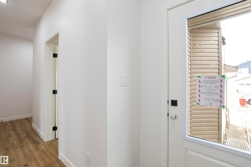 171 Munn Way, Leduc, AB - Indoor Photo Showing Other Room