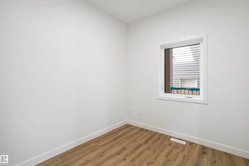 171 Munn Way, Leduc, AB - Indoor Photo Showing Other Room
