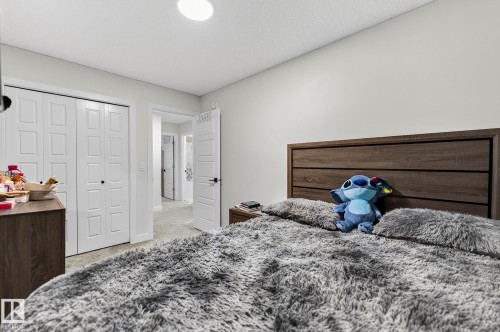 72 11910 35 Avenue, Edmonton, AB - Indoor Photo Showing Bedroom
