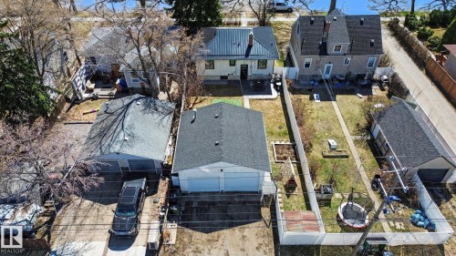 7550 81 Avenue Nw, Edmonton, AB - Outdoor