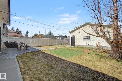 7550 81 Avenue Nw, Edmonton, AB - Outdoor