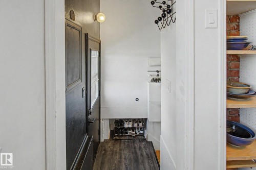 7550 81 Avenue Nw, Edmonton, AB - Indoor Photo Showing Other Room