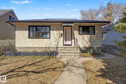 7550 81 Avenue Nw, Edmonton, AB - Outdoor
