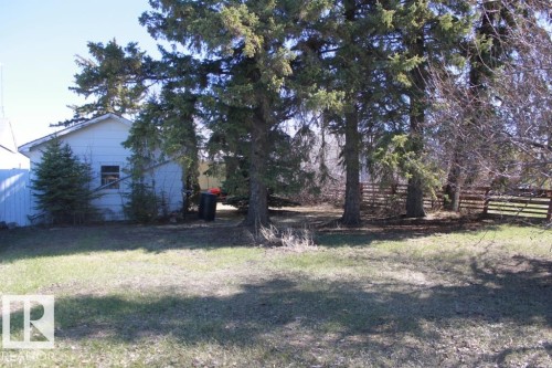 4823 55 Avenue, Tofield, AB - Indoor Photo Showing Other Room