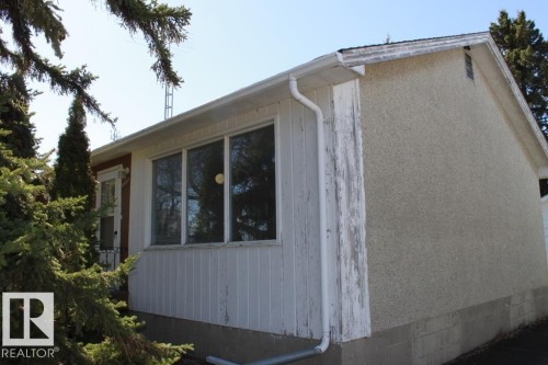 4823 55 Avenue, Tofield, AB - Indoor Photo Showing Other Room