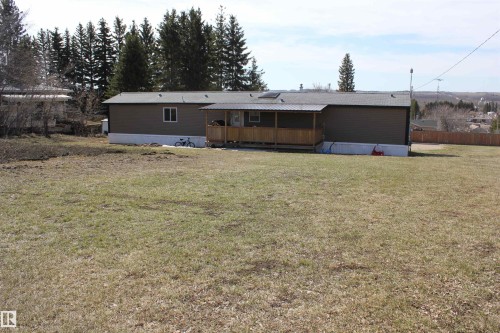 4610 51 Avenue, Myrnam, AB - Outdoor