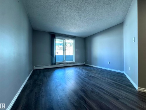 119 6720 158 Avenue, Edmonton, AB - Indoor Photo Showing Other Room