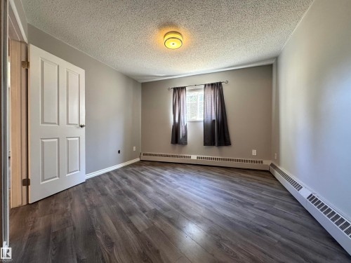 119 6720 158 Avenue, Edmonton, AB - Indoor Photo Showing Other Room