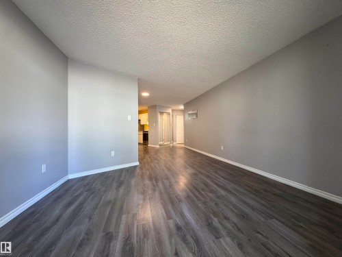 119 6720 158 Avenue, Edmonton, AB - Indoor Photo Showing Other Room