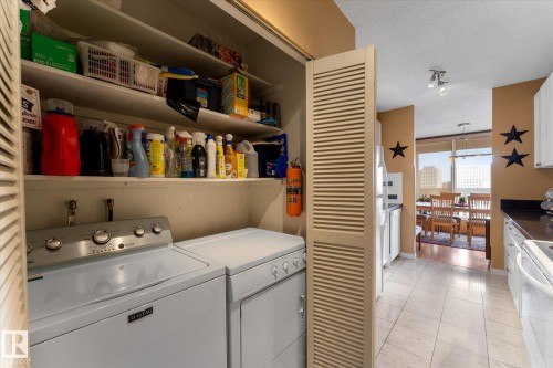 1105 9809 110 Street, Edmonton, AB - Indoor Photo Showing Laundry Room