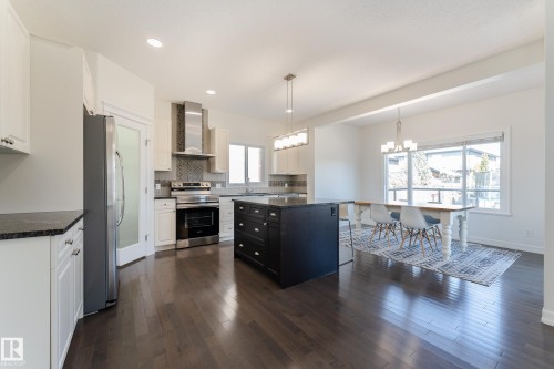 2804 Watcher Court, Edmonton, AB - Indoor Photo Showing Kitchen