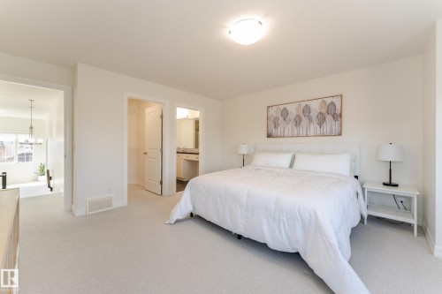 2804 Watcher Court, Edmonton, AB - Indoor Photo Showing Bedroom