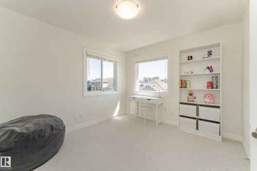 2804 Watcher Court, Edmonton, AB - Indoor