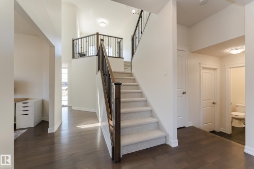 2804 Watcher Court, Edmonton, AB - Indoor Photo Showing Other Room