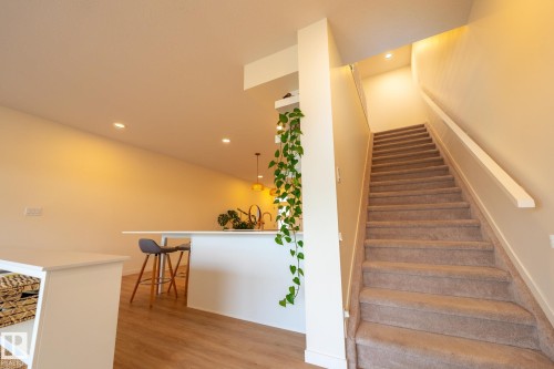 3315 Kulay Way, Edmonton, AB - Indoor Photo Showing Other Room