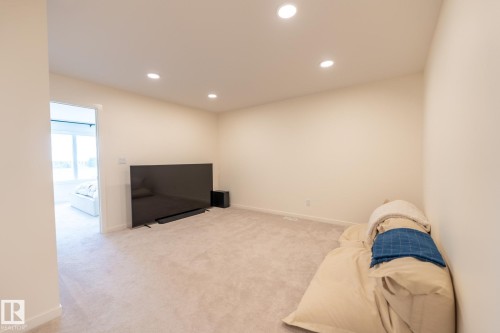 3315 Kulay Way, Edmonton, AB - Indoor