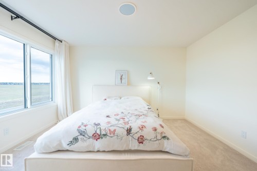 3315 Kulay Way, Edmonton, AB - Indoor Photo Showing Bedroom