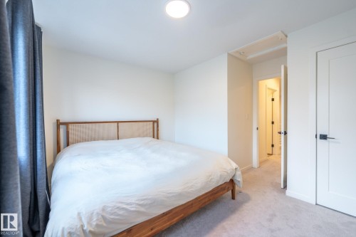 3315 Kulay Way, Edmonton, AB - Indoor Photo Showing Bedroom