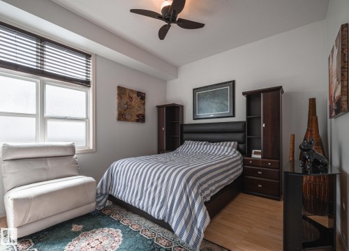 412 9503 101 Avenue, Edmonton, AB - Indoor Photo Showing Bedroom