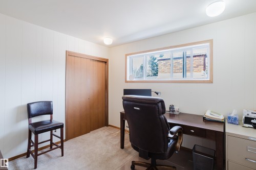 4212 Aspen Drive E, Edmonton, AB - Indoor Photo Showing Office