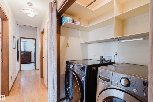 4212 Aspen Drive E, Edmonton, AB - Indoor Photo Showing Laundry Room