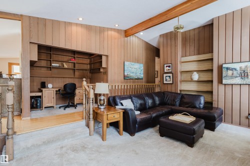 4212 Aspen Drive E, Edmonton, AB - Indoor