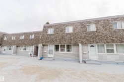 218 VILLAGE ON THE Green  Edmonton, AB T5A 1H2