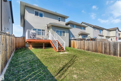 8011 Evans Crescent, Edmonton, AB - Outdoor