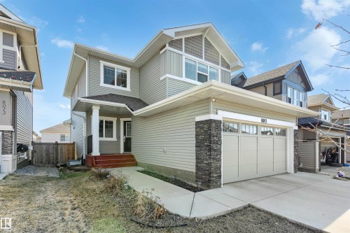 8011 Evans Crescent, Edmonton, AB - Outdoor