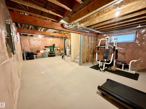 Spacious unfinished basement offering extensive potential for customization - 17936 85 Street, Edmonton, AB - Indoor Photo Showing Basement