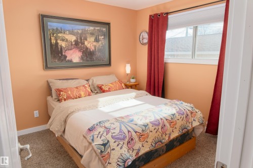 4904 43A Street, Barrhead, AB - Indoor Photo Showing Bedroom