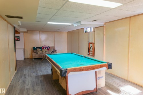 4904 43A Street, Barrhead, AB - Indoor