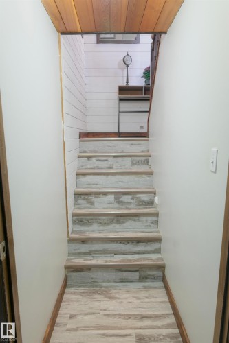 4904 43A Street, Barrhead, AB - Indoor Photo Showing Other Room