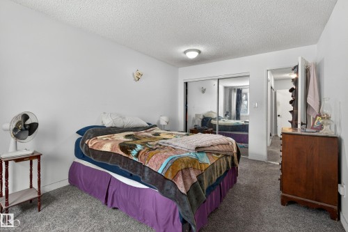 1 13454 Fort Road, Edmonton, AB - Indoor Photo Showing Bedroom
