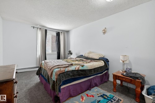 1 13454 Fort Road, Edmonton, AB - Indoor Photo Showing Bedroom
