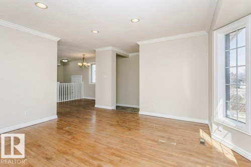 14304 32 Street, Edmonton, AB - Indoor Photo Showing Other Room