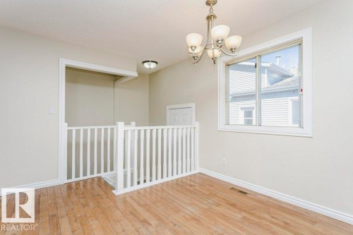 14304 32 Street, Edmonton, AB - Indoor Photo Showing Other Room