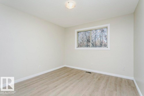 14304 32 Street, Edmonton, AB - Indoor Photo Showing Other Room
