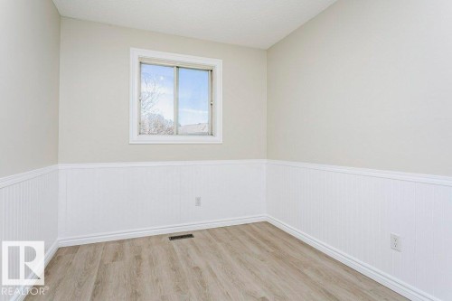 14304 32 Street, Edmonton, AB - Indoor Photo Showing Other Room