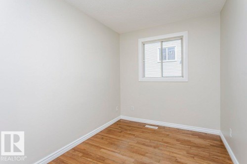 14304 32 Street, Edmonton, AB - Indoor Photo Showing Other Room