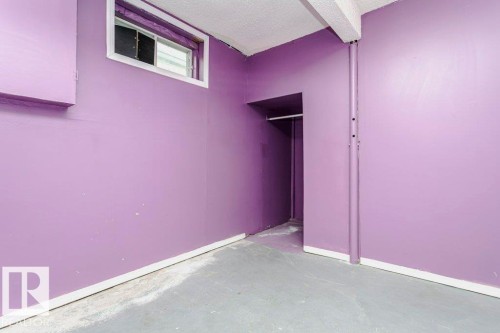 14304 32 Street, Edmonton, AB - Indoor Photo Showing Other Room
